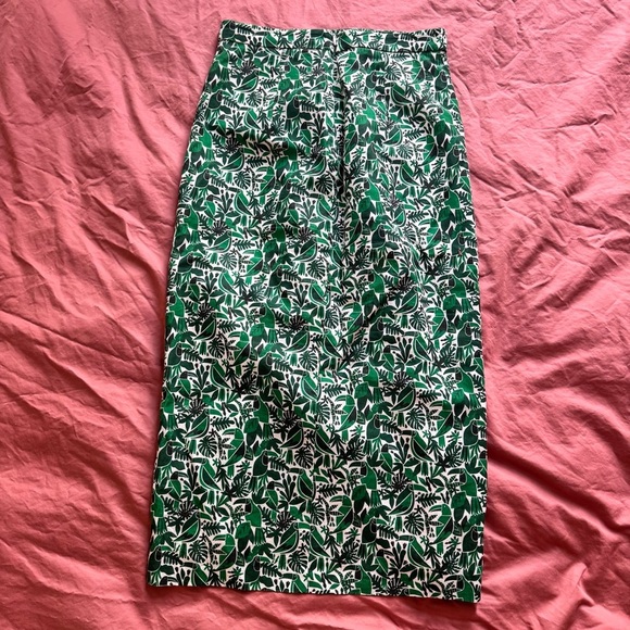 Anthropologie Hutch Green Toucan Button Printed Midi Skirt Size 2 - Picture 4 of 4